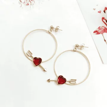 命中紅心&times;吊墜耳環