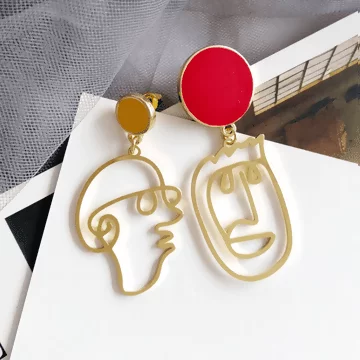 男人的臉撞色簡筆畫&times;不對稱吊墜耳環