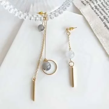 灰晶石一字桿圓環×不對稱吊墜耳環