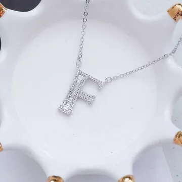 英文字母閃鑽&times;項鍊&times;F