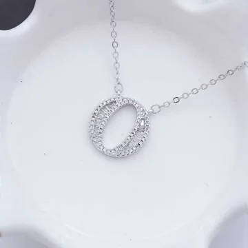 英文字母閃鑽&times;項鍊&times;O