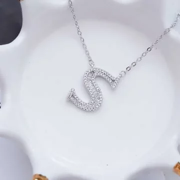 英文字母閃鑽&times;項鍊&times;S