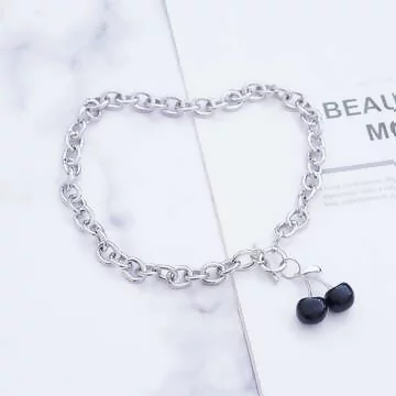 黑櫻桃&times;項鍊