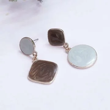 菱圓咖白撞色炫染&times;吊墜耳環