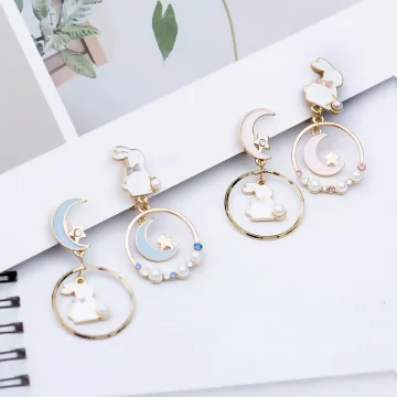 小兔彎月星空圓環×不對稱三角耳夾×共二色