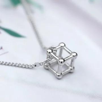 925銀飾&times;立方體幾何&times;鎖骨項鍊
