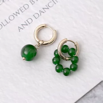 古典綠晶串珠&times;不對稱吊墜耳扣