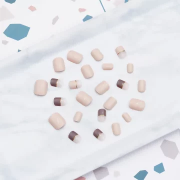 暖膚棕法式拼色亮面&times;穿戴式手指甲片&times;二十四入