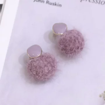 粉紫毛毛球&times;吊墜耳環