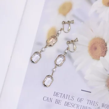 長方串晶透水晶&times;螺旋耳夾