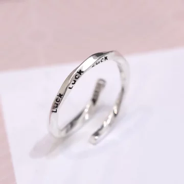 925銀飾&times;旋轉Luck&times;開口戒指