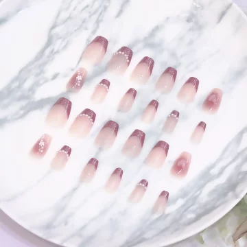 法式閃粉珍珠亮面&times;穿戴式手指甲片&times;二十四入