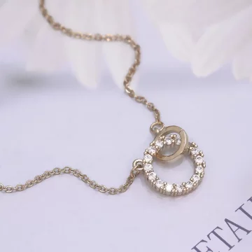 環環相扣晶鑽&times;鎖骨項鍊