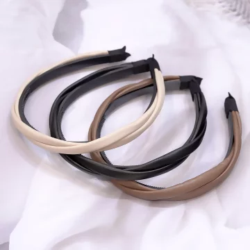 皮革旋轉扭結&times;髮箍&times;共三色