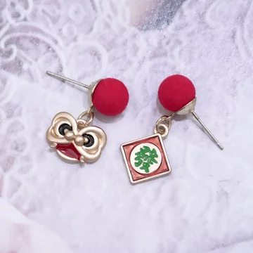 祥瑞之獸&times;不對稱吊墜耳環