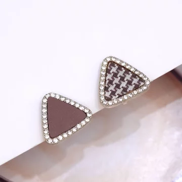 千鳥咖啡三角型&times;不對稱三角耳夾