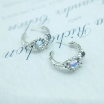 肌理微鑲月光石&times;耳環