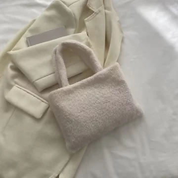 莫蘭迪絨毛小手提&times;手提袋&times;白色