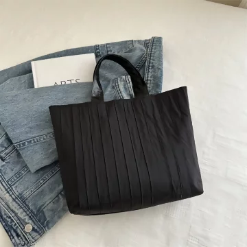 法式皺折絲滑袋&times;手提袋&times;黑色
