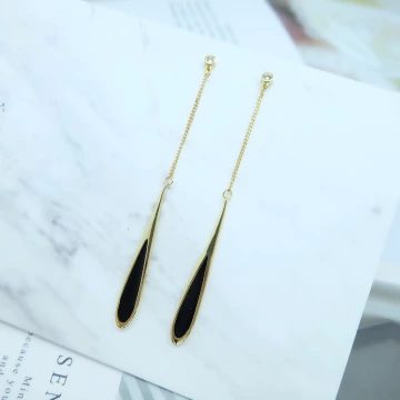 長流蘇黑色水滴&times;吊墜耳環