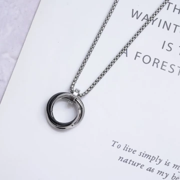 黑銀三環&times;長項鍊