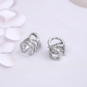 交叉多層次&times;U型耳骨夾