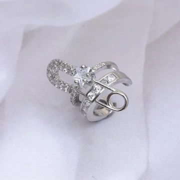 鑲鑽別針&times;單邊U型耳骨夾