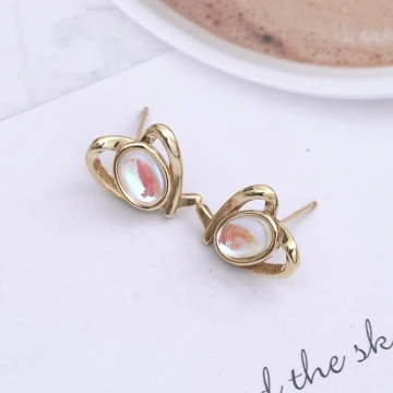 金線條愛心貓眼石&times;吊墜耳環