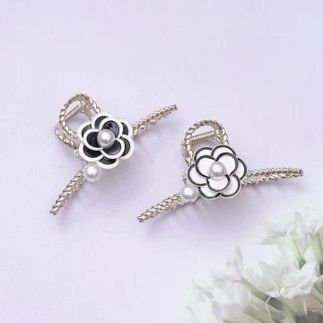 一朵山茶花&times;鯊魚夾&times;共二色