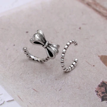 復古蝴蝶結麻邊&times;U型耳骨夾