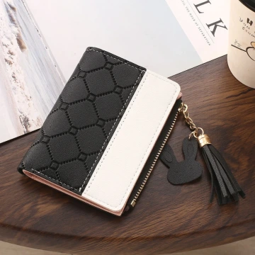 菱紋壓線×對折拉鍊短皮夾×黑色