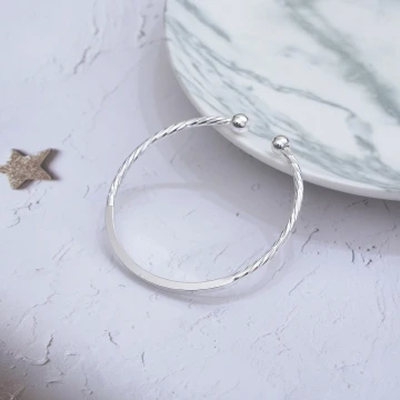 925銀飾&times;簡約麻花&times;開口手環