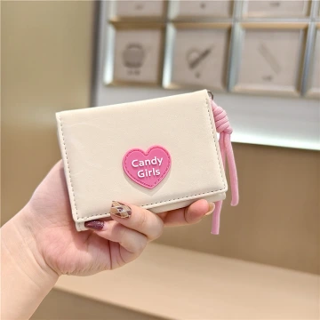 糖果甜心皺面皮革×三折短皮夾×米白