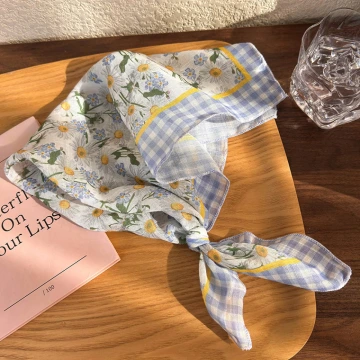 藍格白色小雛菊&times;絲巾&times;四角頭巾