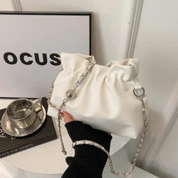 抓皺小水桶包×小香風鍊條斜背包×白色