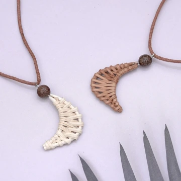 藤編月牙&times;蠟繩&times;可調節長項鍊&times;共二色