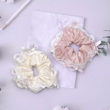 甜美蕾絲蝴蝶結&times;大腸圈髮束&times;共二色