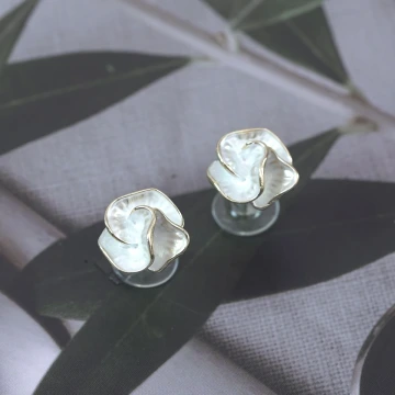 純白山茶花×吊墜耳環