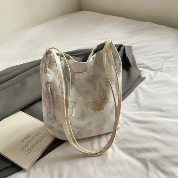 東方蝴蝶刺繡&times;肩背包&times;白色