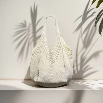 素色M型鏤空針織&times;肩背包&times;白色