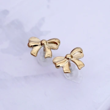 鋼飾×氣質蝴蝶結×耳釘×金色