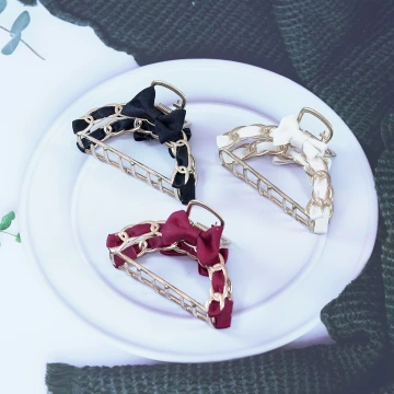 甜美蝴蝶結編織×小鯊魚夾×共三色