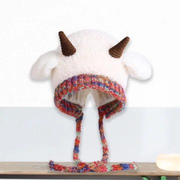 小羊角絨毛×毛帽×白色