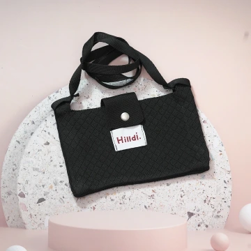 快樂多巴胺×單色針織×斜背包×黑色