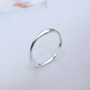925銀飾&times;水滴線條&times;開口戒指