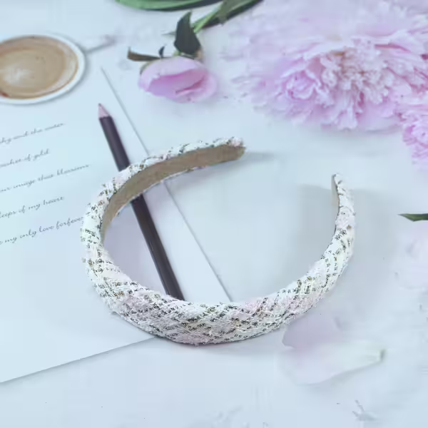 白底粉嫩小香風毛呢×髮箍