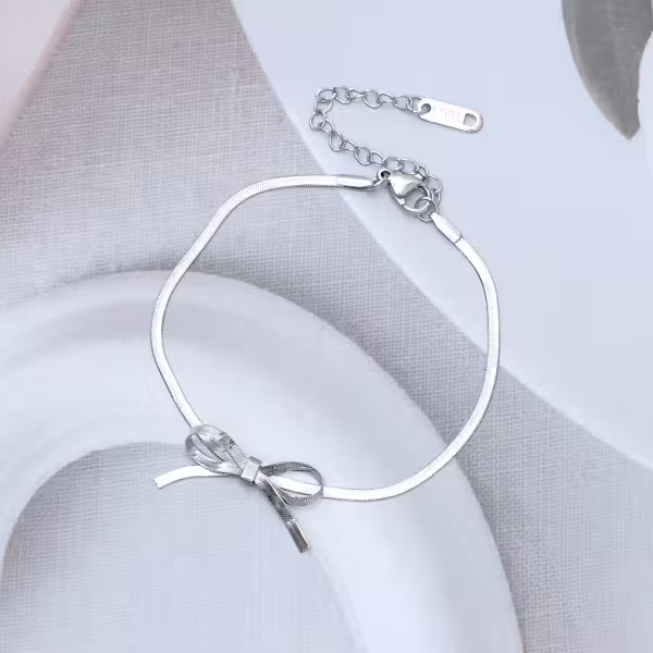 316鋼飾&times;扁平蛇骨蝴蝶結&times;手鍊&times;銀色