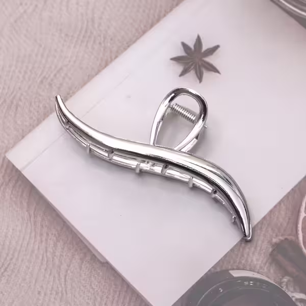 銀色波浪號&times;鯊魚夾