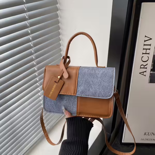 牛仔單寧皮革撞色&times;斜背包&times;棕咖