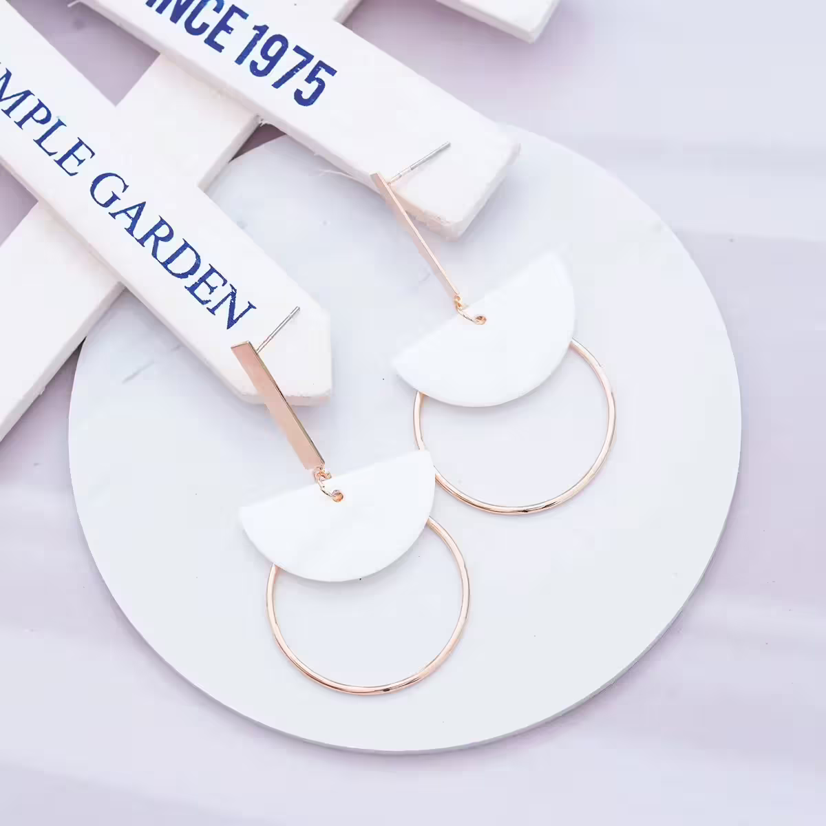 半圓貝殼長桿圓環&times;吊墜耳環-第5張